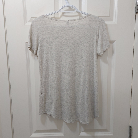 T-shirt - Picture 2 of 6